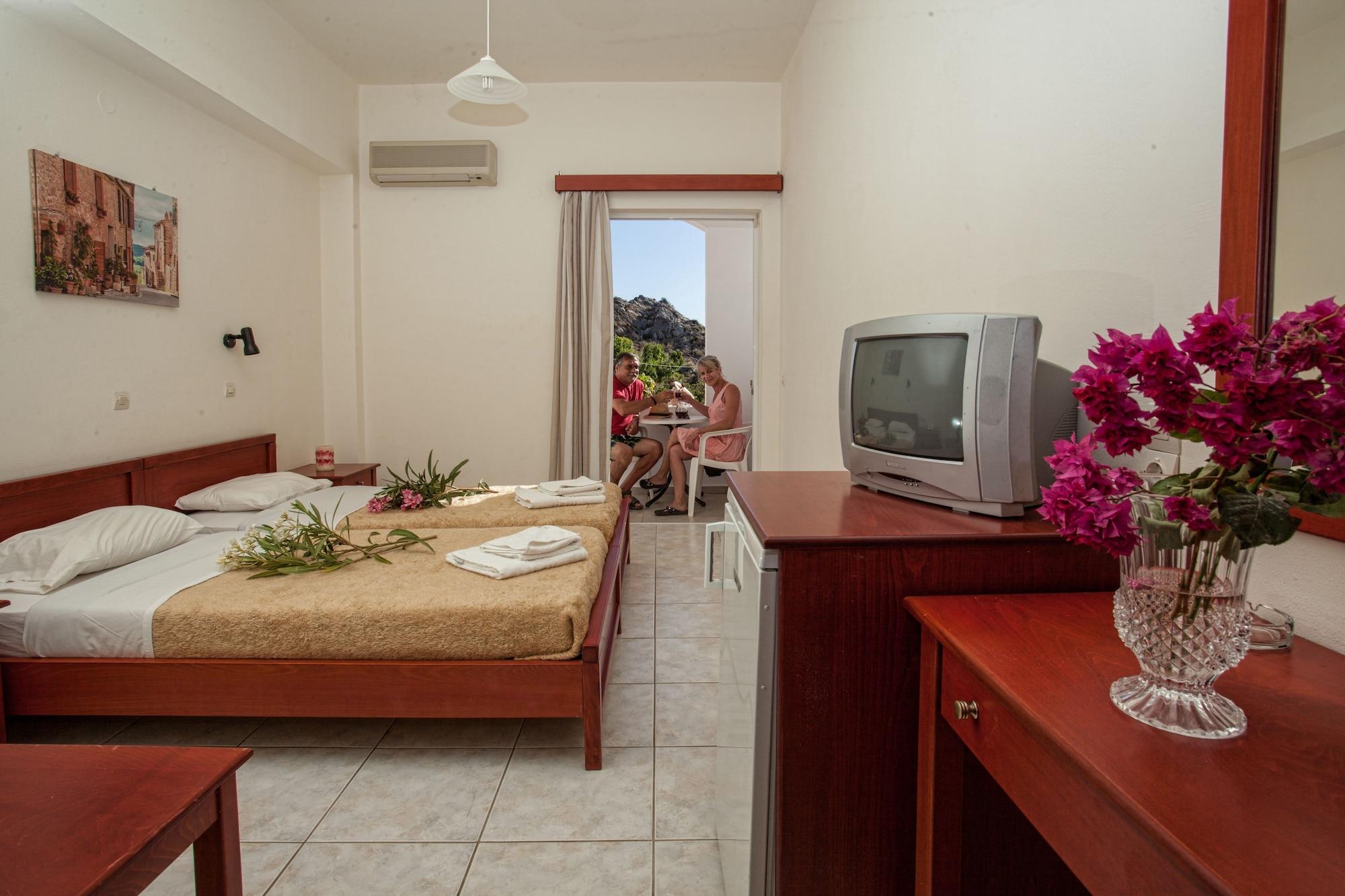 Ammoudi Hotel Damnoni Bagian luar foto